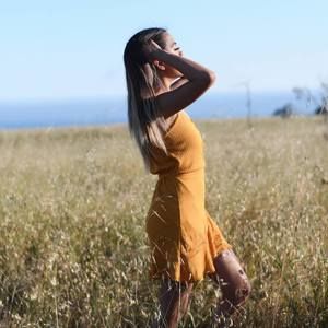 Meet your Posher, Paula carell